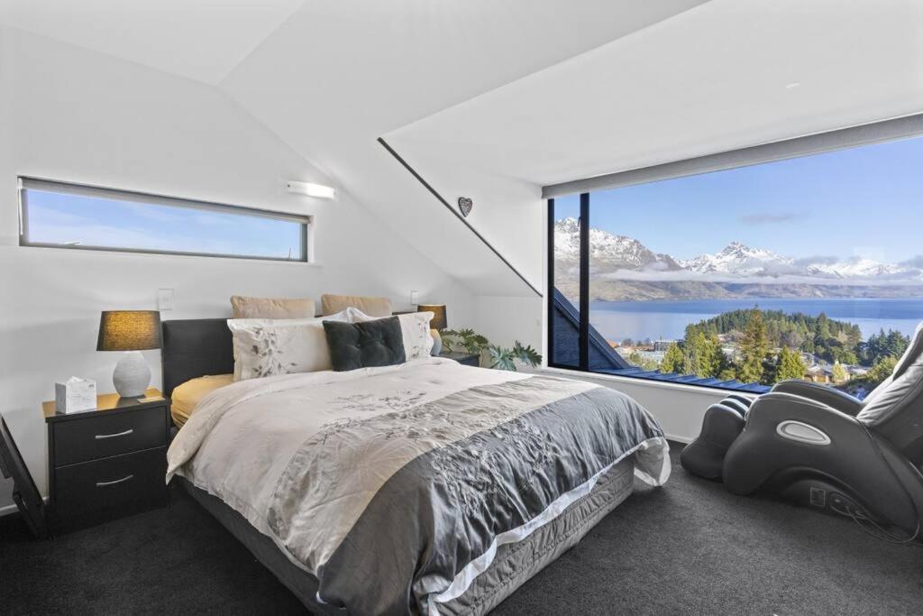 קווינסטאון Awesome Studio - Amazing Mountain & Lake Views מראה חיצוני תמונה